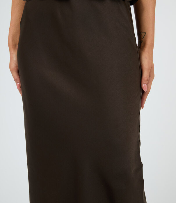 ALL ABOUT EVE Aire Maxi Skirt