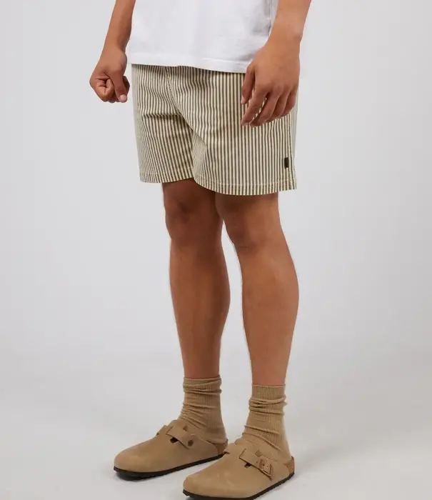 SILENT THEORY Stripe Short