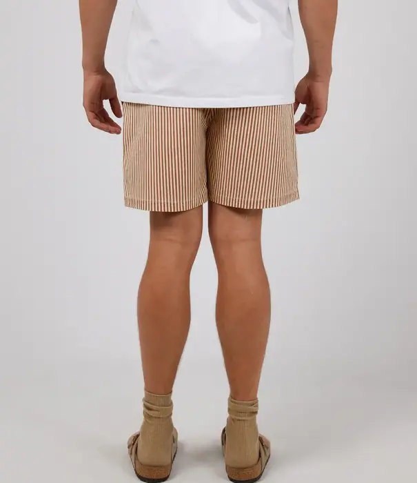 SILENT THEORY Stripe Short