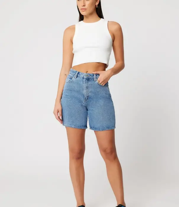 ABRAND Carrie Short