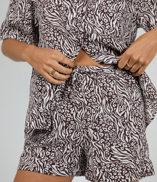 ALL ABOUT EVE Mika Short