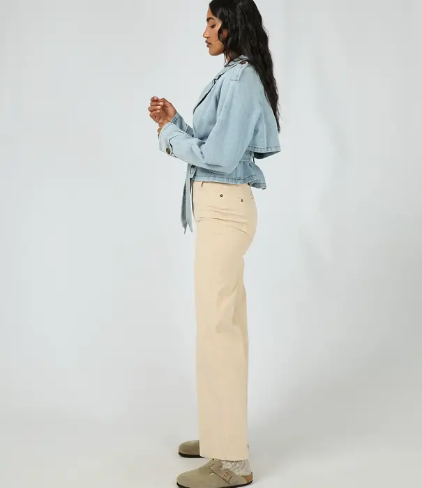 ALL ABOUT EVE Rio Cropped Trench