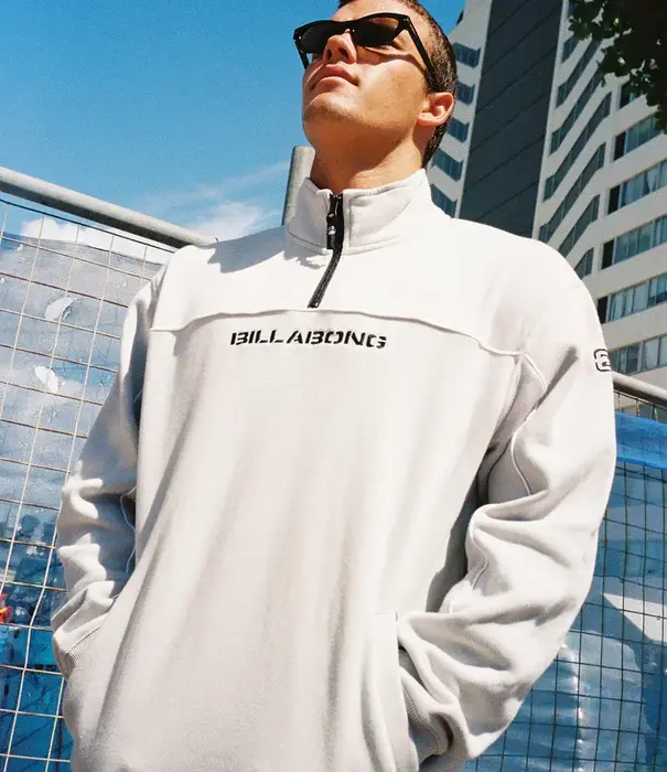 BILLABONG Bracket 1/4 Zip Mock Neck Pullover