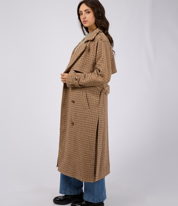ALL ABOUT EVE Charlotte Trench