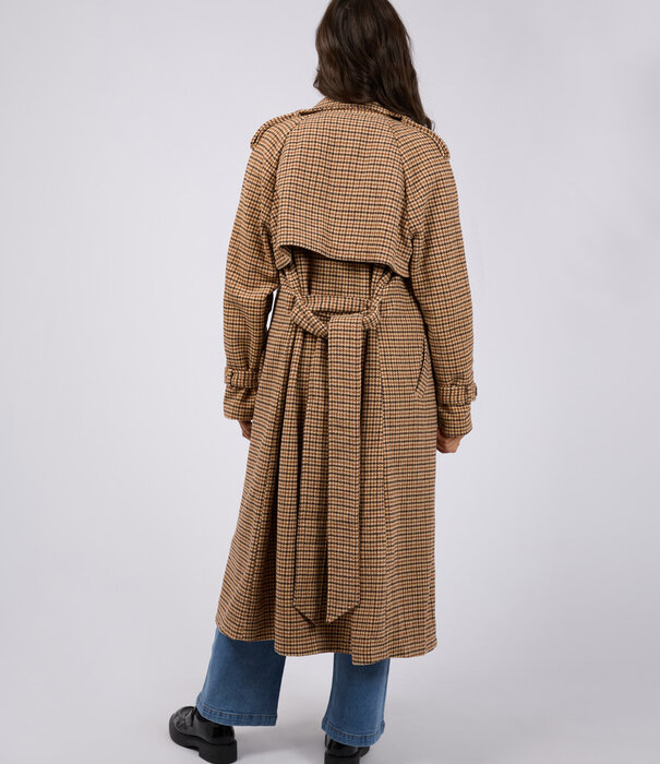 ALL ABOUT EVE Charlotte Trench