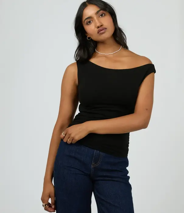 ALL ABOUT EVE Kylie Off Shoulder Top