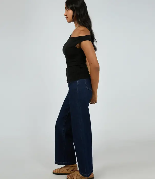 ALL ABOUT EVE Kylie Off Shoulder Top