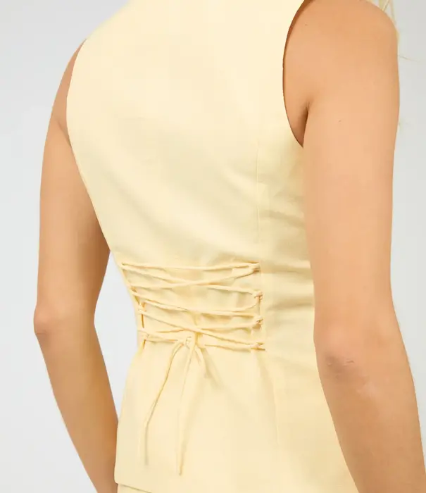 ALL ABOUT EVE Alessa Linen Vest