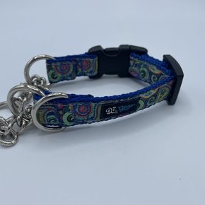 DT Gear - Martingale Bright Paisley