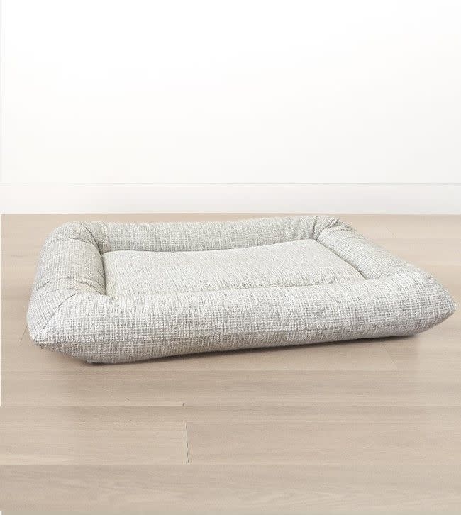 Bowsers Pet Products Bowsers-Hugo Futon
