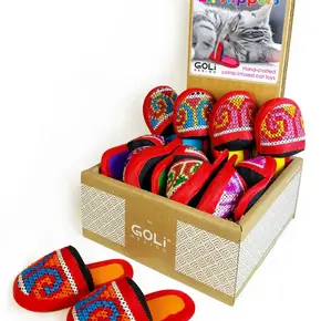 Goli - Lil Slippers Cat Toy