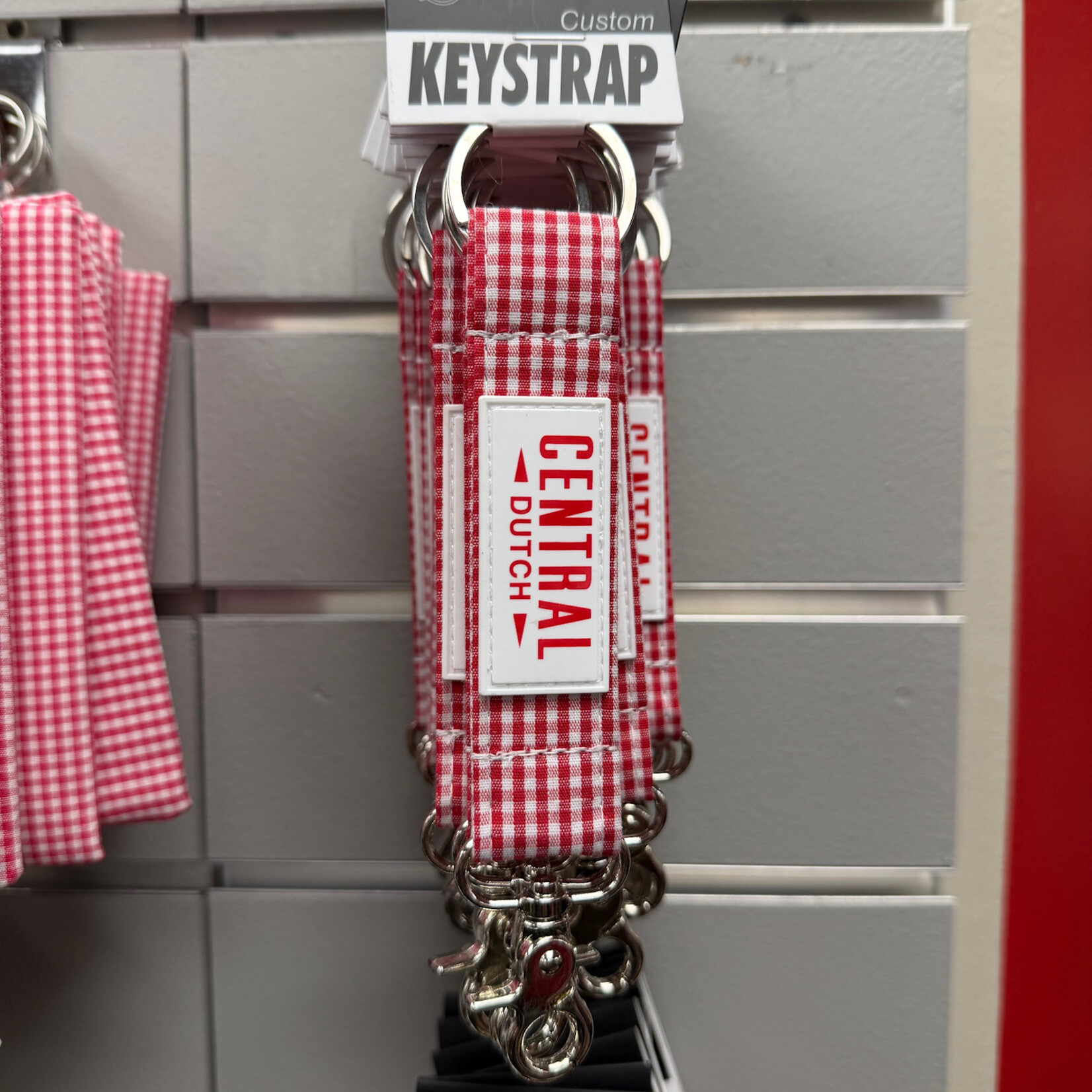 SPIRIT PRODUCTS Spirit Products Gingham Key Strap