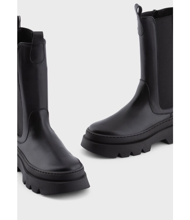 Emporio Armani Emporio Armani - Leather ankle boots with elastic inserts