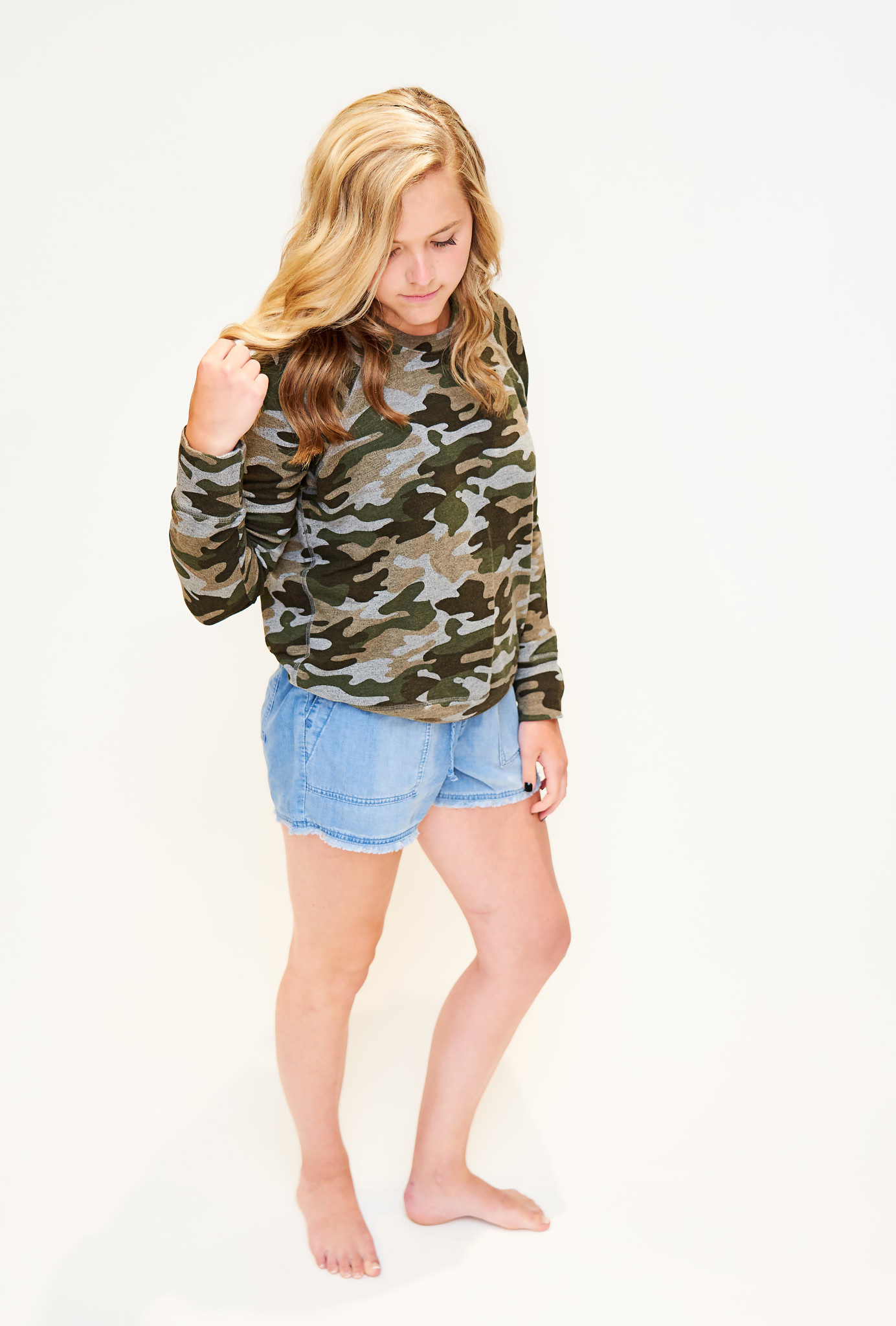 sundry camo pullover