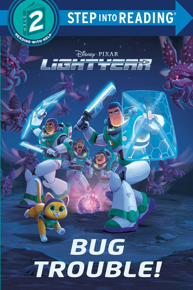 PENGUIN RANDOM HOUSE DISNEY PIXAR LIGHTYEAR BUG TROUBLE! STEP INTO READING STEP 2