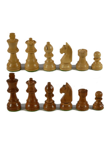 WORLDWISE IMPORTS CHESS PIECES SMALL KIKKERWOOD GERMAN CHESS PIECES