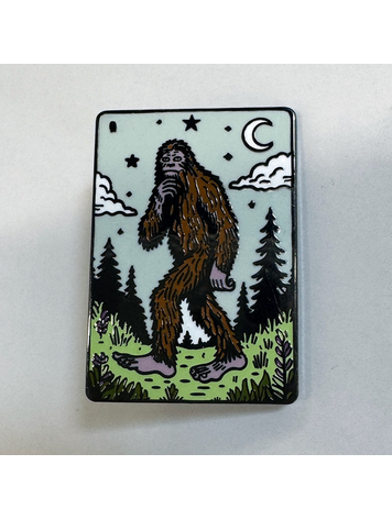 BIGFOOT TAROT CARD PIN