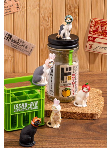 CAT CAP FIGURE BLIND BOX