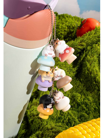 HAMSTER ON MUSHROOM BLIND BOX