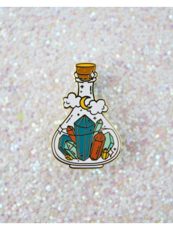 CRYSTAL POTION ENAMEL PIN