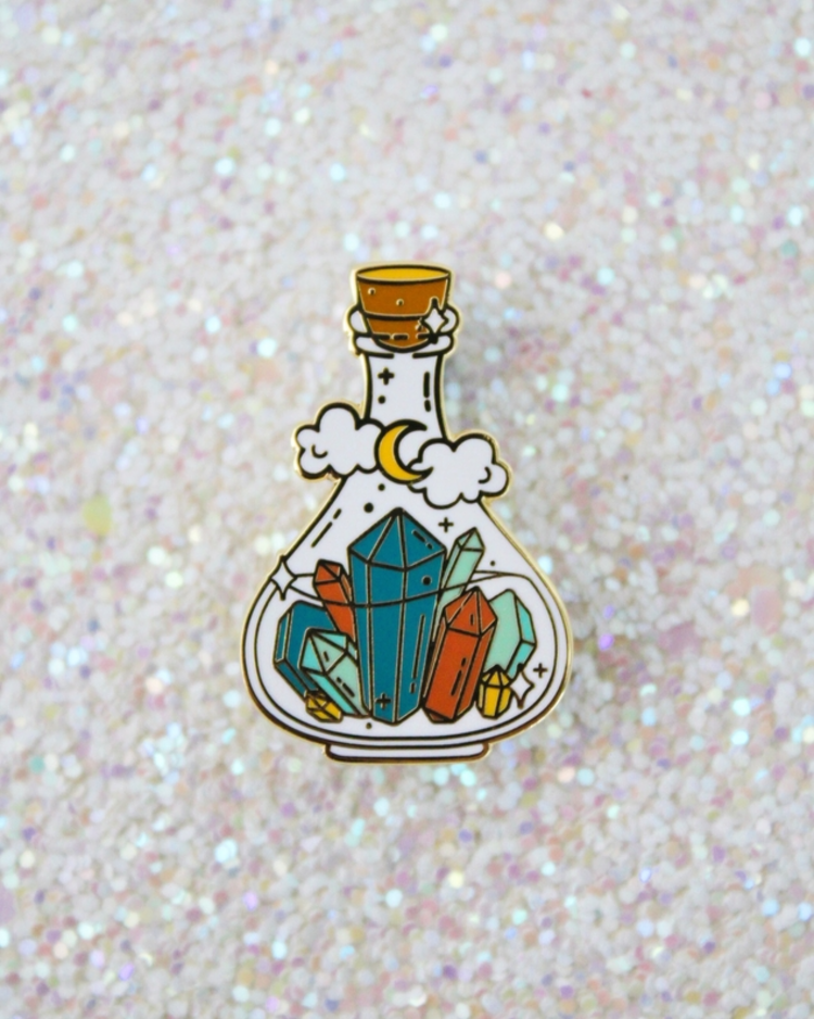 CRYSTAL POTION ENAMEL PIN