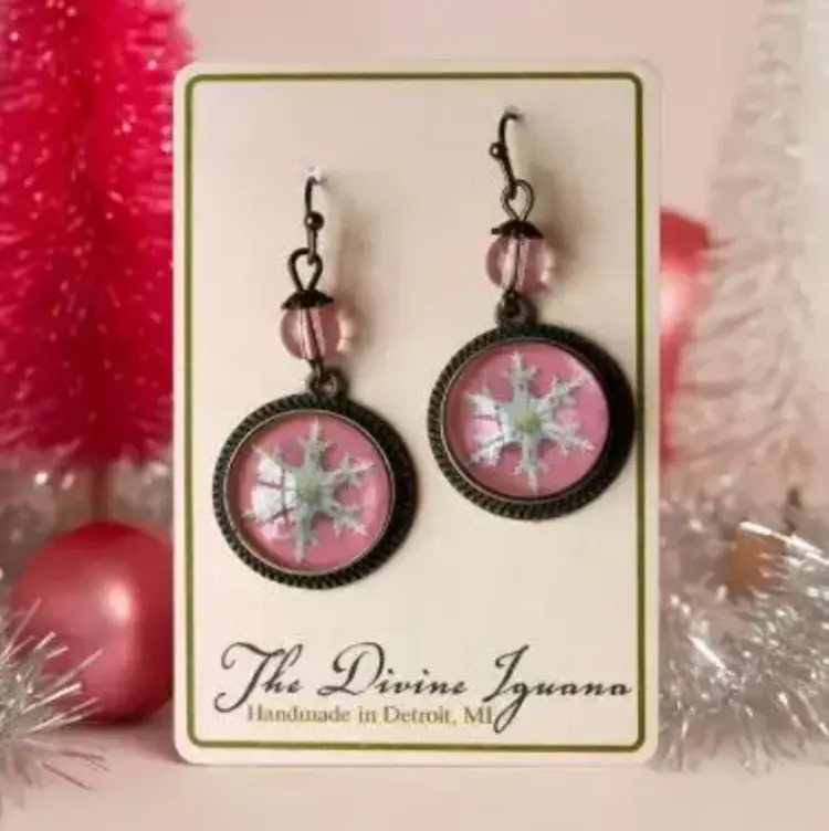 PINK SNOWFLAKE EARRINGS