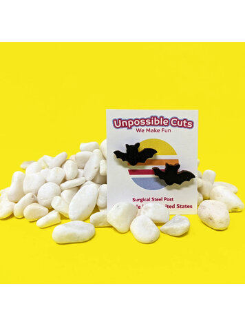 UNPOSSIBLE CUTS BAT HALLOWEEN EARRING