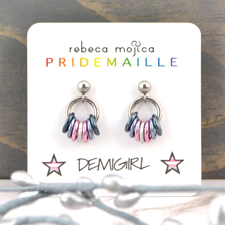 DEMIGIRL PRIDE - TINY CHAINMAILLE EARRING