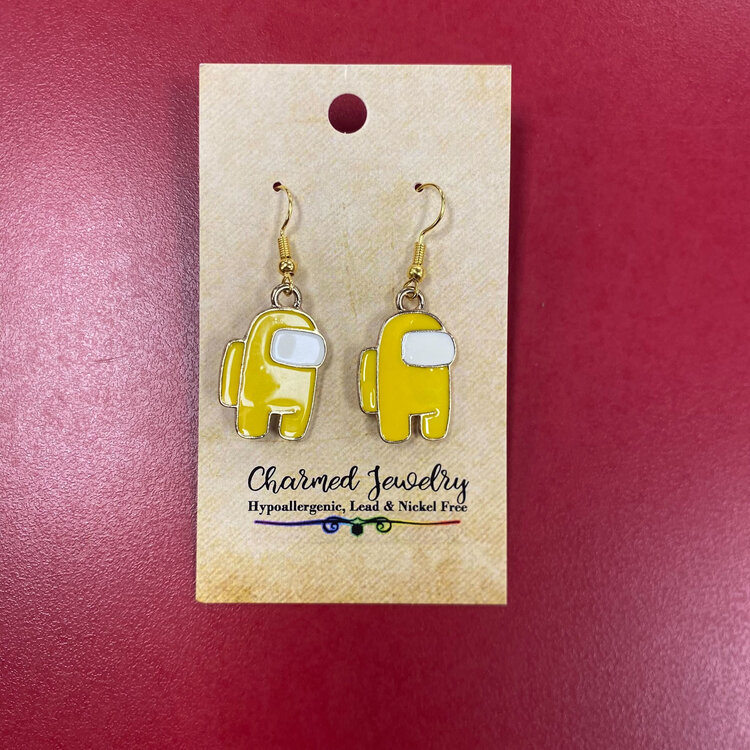 AMONG US EARRINGS YELLOW