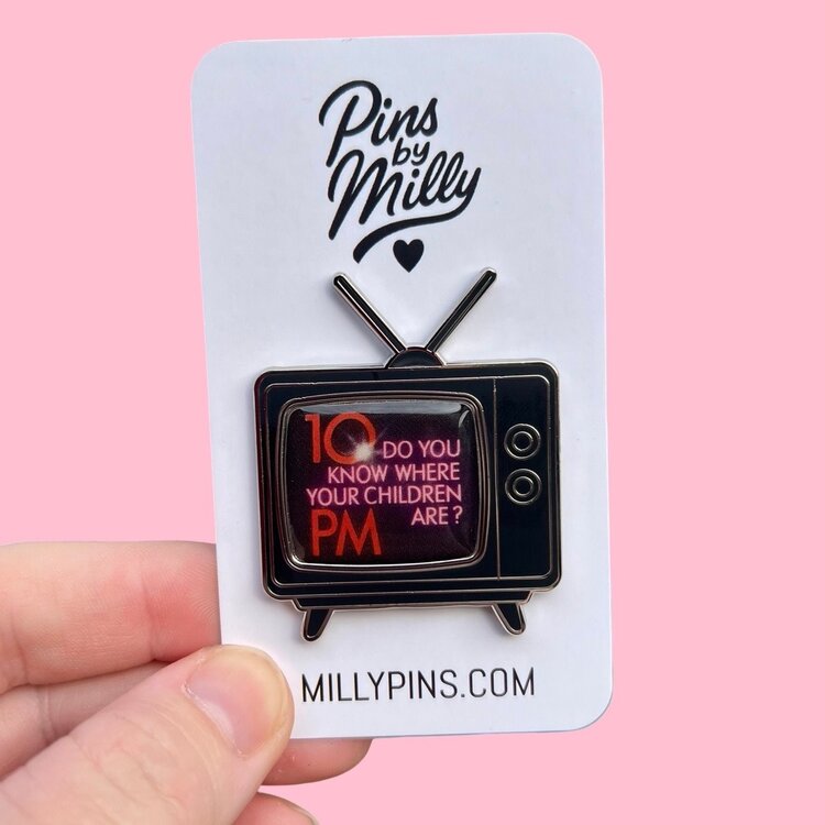 NOSTALGIC 80S 90S COMMERCIAL TV PIN