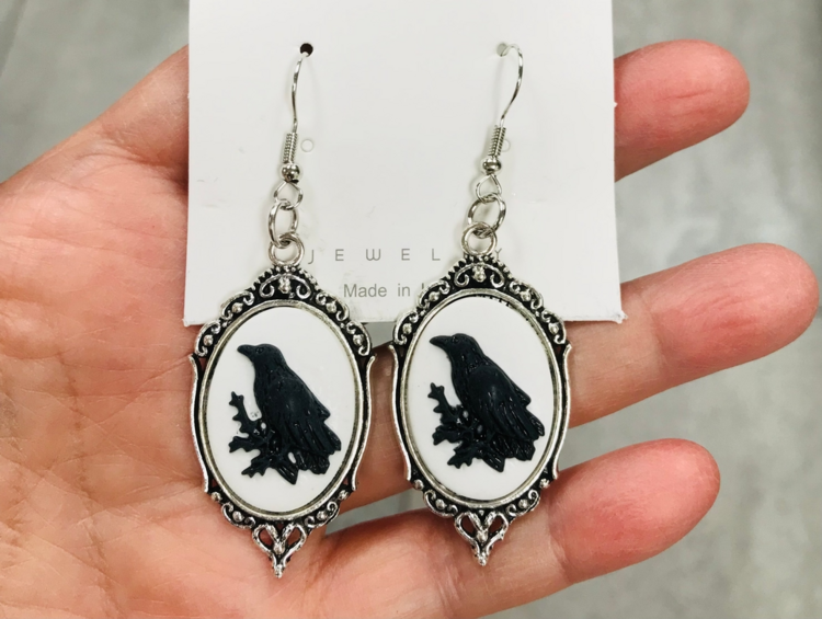 BLACK CROW HALLOWEEN EARRINGS