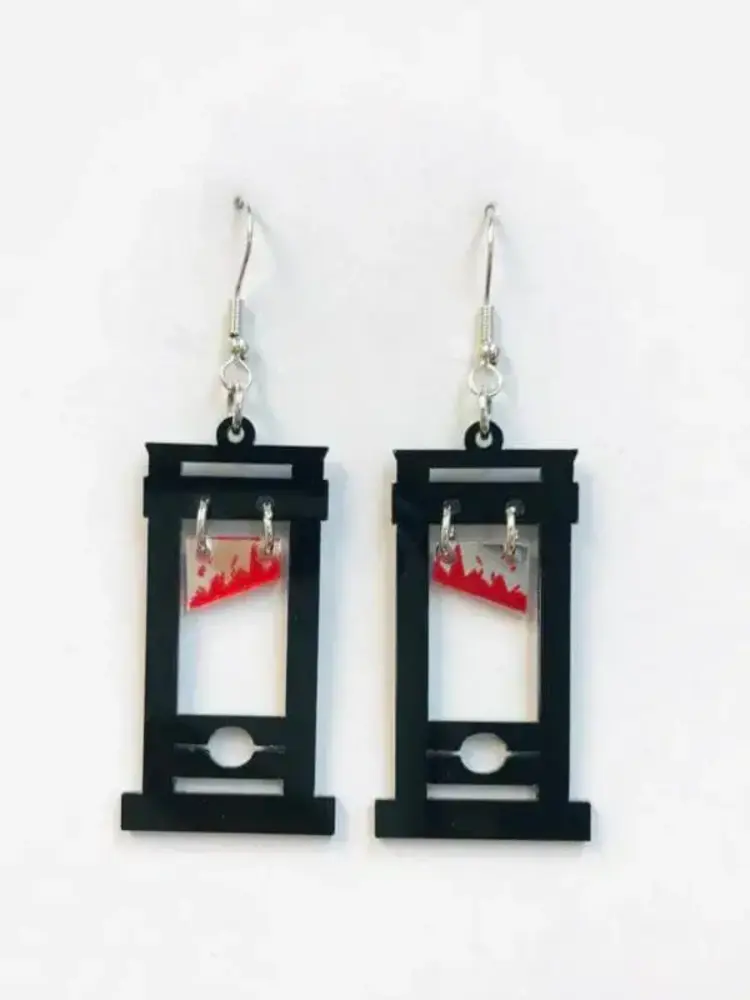 GUILLOTINE EARRINGS