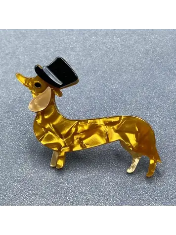 MIO QUEENA DACHSHUND WITH TOP HAT ACRYLIC BROOCH