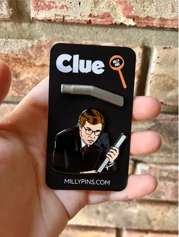 CULT CLASSIC "CLUE" HORROR MOVIE PIN SET -- MR. GREEN & PIPE