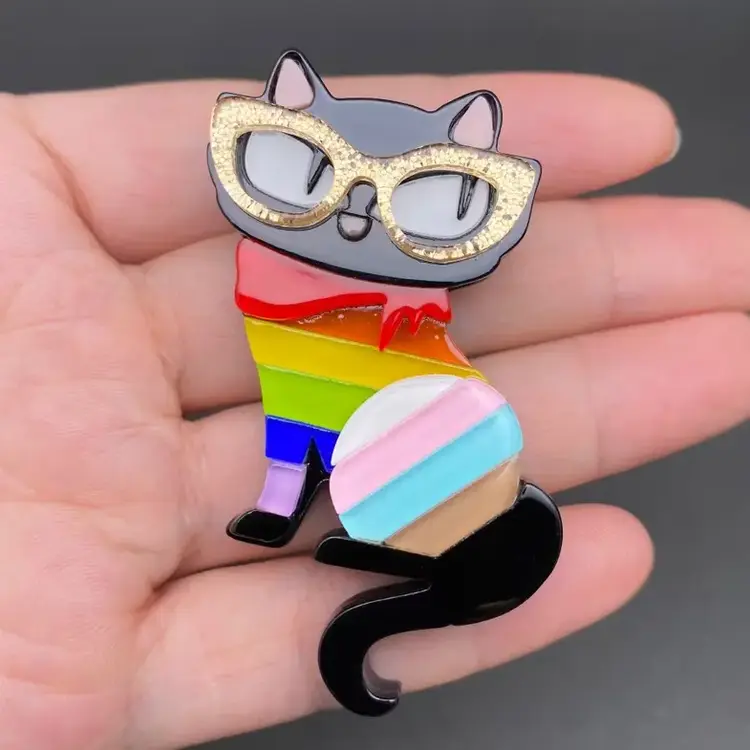 MIO QUEENA COLORFUL ACRYLIC CAT BROOCH