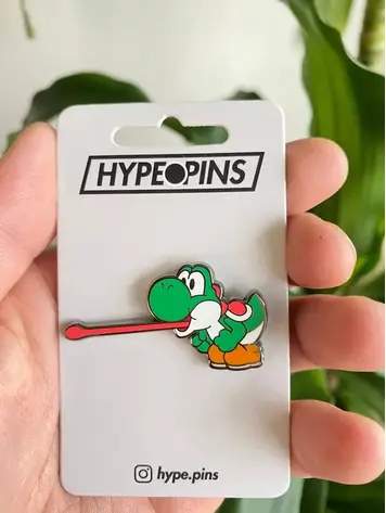 YOSHI GREEN HARD ENAMEL PIN