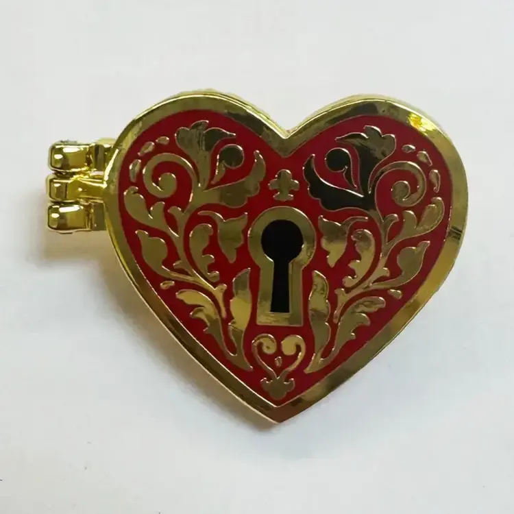DELUXE LOCKET PIN