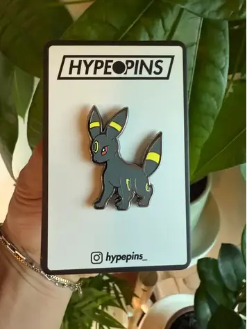 UMBREON HARD ENAMEL PIN