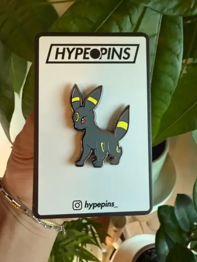 UMBREON HARD ENAMEL PIN