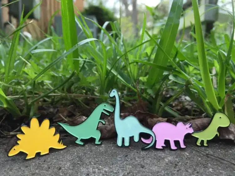 MARSHMALLOW DINOSAURS ENAMEL PIN BRONTOSAURUS