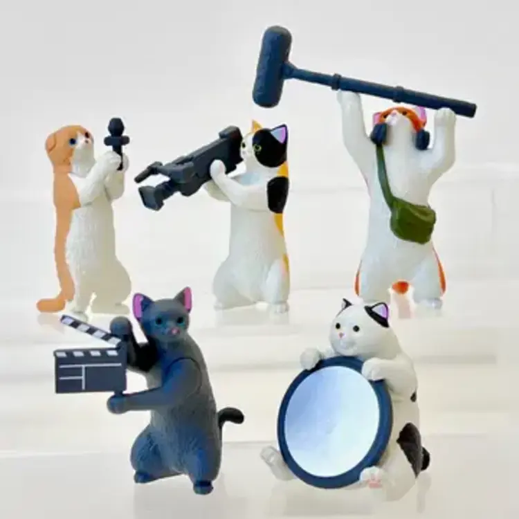 YELL FILM CREW CATS BLIND BOX TOY