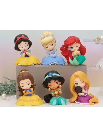 TAKARATOMY HUG DISNEY PRINCESS BLIND BOX TOY