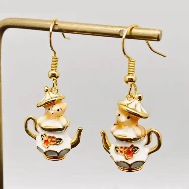 MIO QUEENA THE CHIPMUNK IN THE TEACUP DANGLE EARRINGS