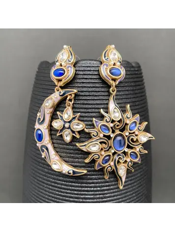 MIO QUEENA VINTAGE ZIRCON INLAID SUN MOON DANGLE EARRINGS