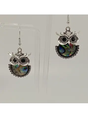 MIO QUEENA SMALL OWL ABALONE SHELL DANGLE EARRING