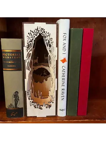 LED FANTASY BOOK NOOK DEER IN THE WOODLAND FOREST BATTERY POWER