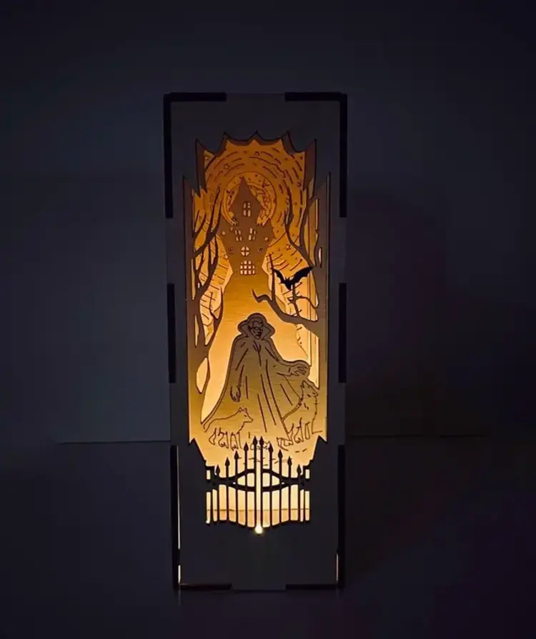 LED FANTASY BOOK NOOK DRACULA BATTERY POWER