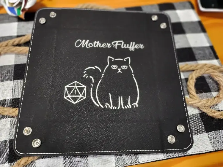 CAT MOTHER FLUFFER DICE TRAY BLACK WITH SILVER