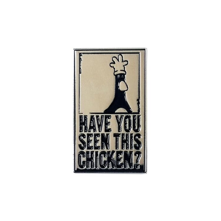 TITAN COMICS WALLACE & GROMIT FEATHERS ENAMEL PIN BADGE
