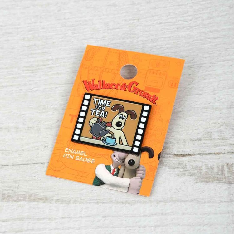 TITAN COMICS WALLACE & GROMIT GROMIT ENAMEL PIN BADGE